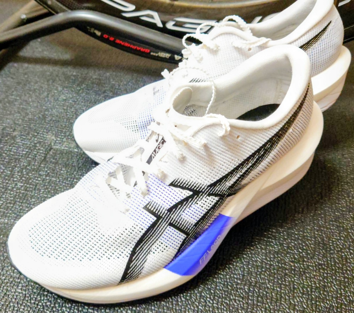 アシックス マジックスピード5自費購入！大幅軽量化によって前作とは